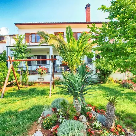 Fuer 7 Personen Ca 100 Qm In Banjole, Istrien Istrische Riviera * بنجول